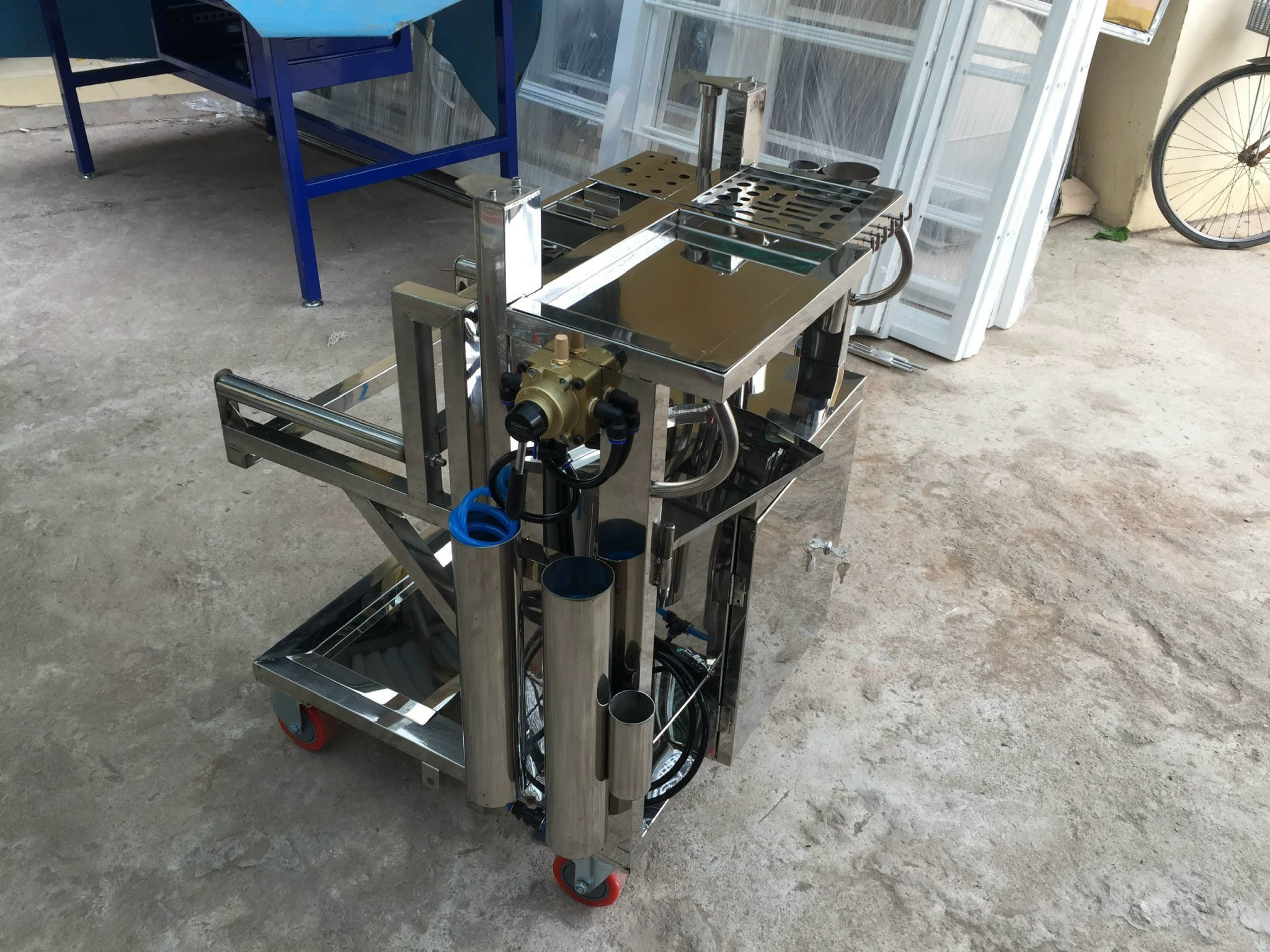 Xe sửa chữa nhanh EM chuyên sửa chữa nhanh