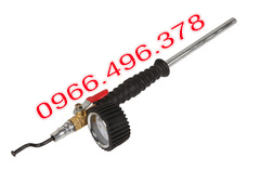 Tay bơm lốp xe tải có đồng hồ