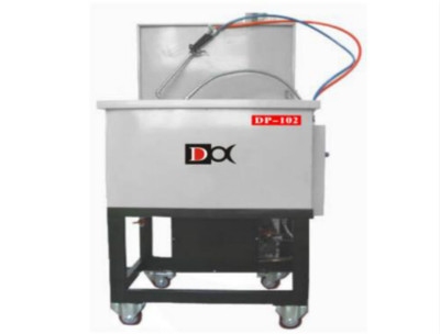 Máy rửa chi tiết máy móc